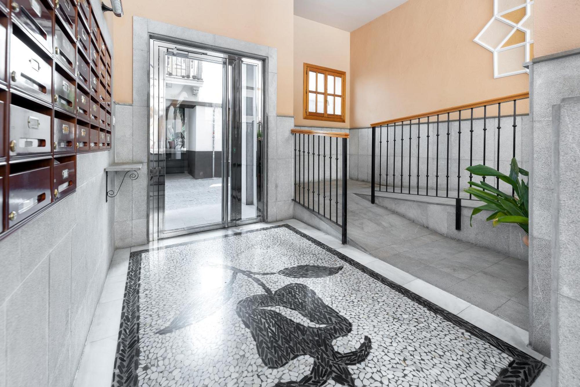 Apartamento Adultos Centro N V 1 Free Parking กรานาดา ภายนอก รูปภาพ